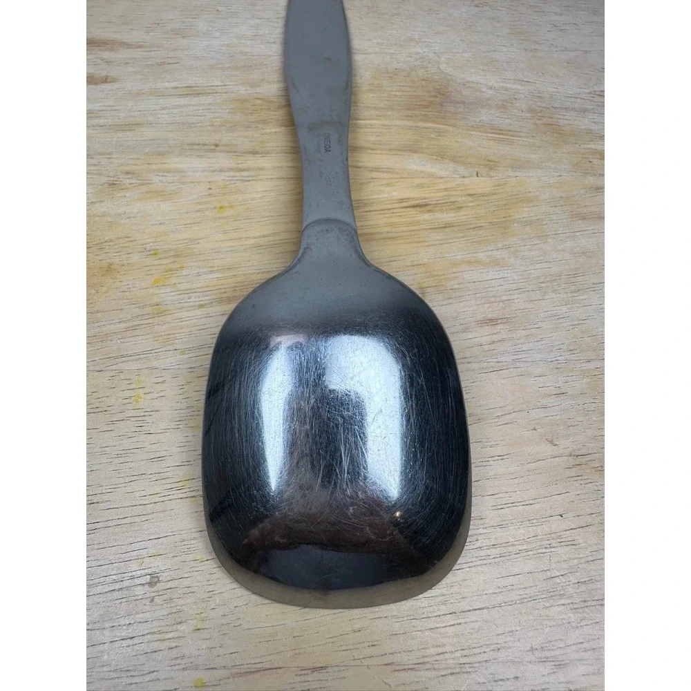 Oneida Stratford Casserole Spoon Silver Stainless Steel‎ Flatware Modern Serving